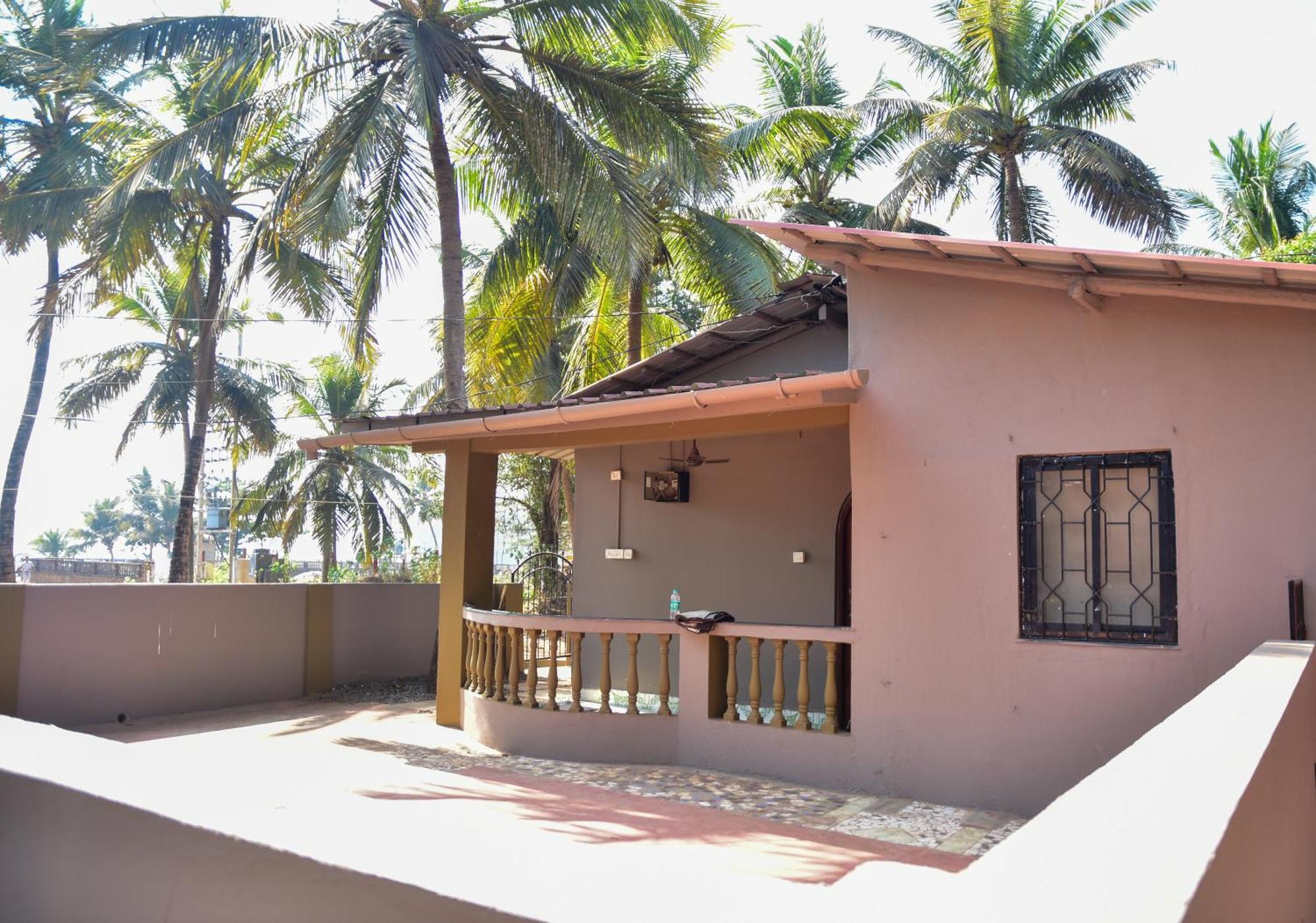 Valerys Nest Bogmalo - Private Villa Near The Beach And Dabolim Airport Dış mekan fotoğraf